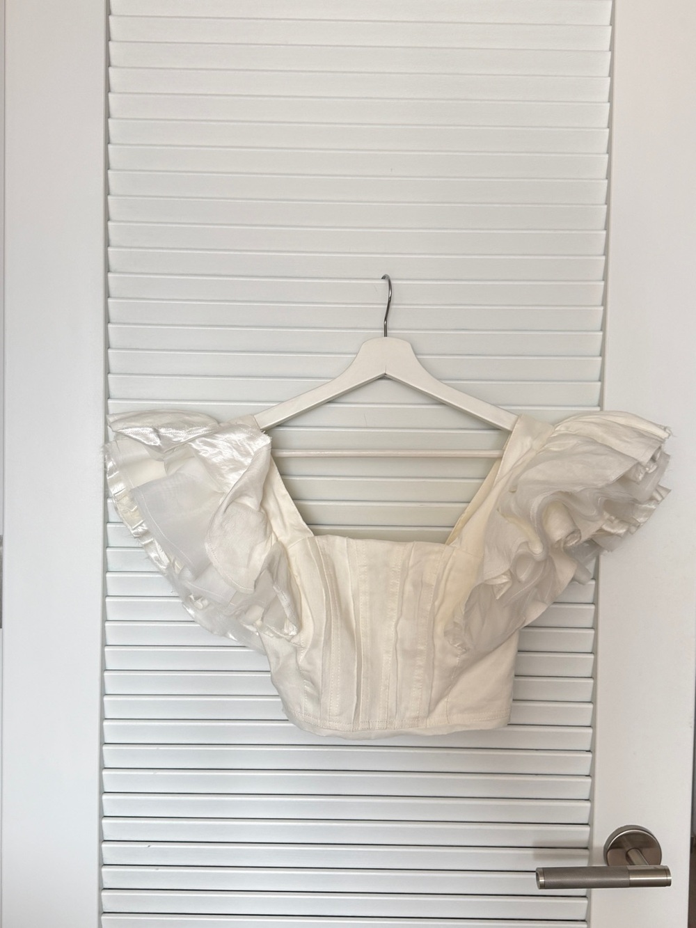 aje vanades frill crop